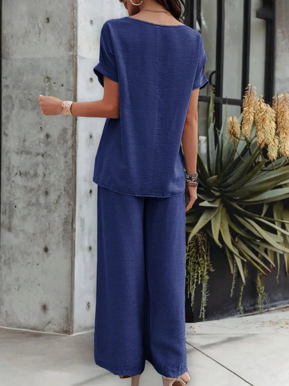 Round Neck Short Sleeve Top and Pants Set - Grace Beauty H&C