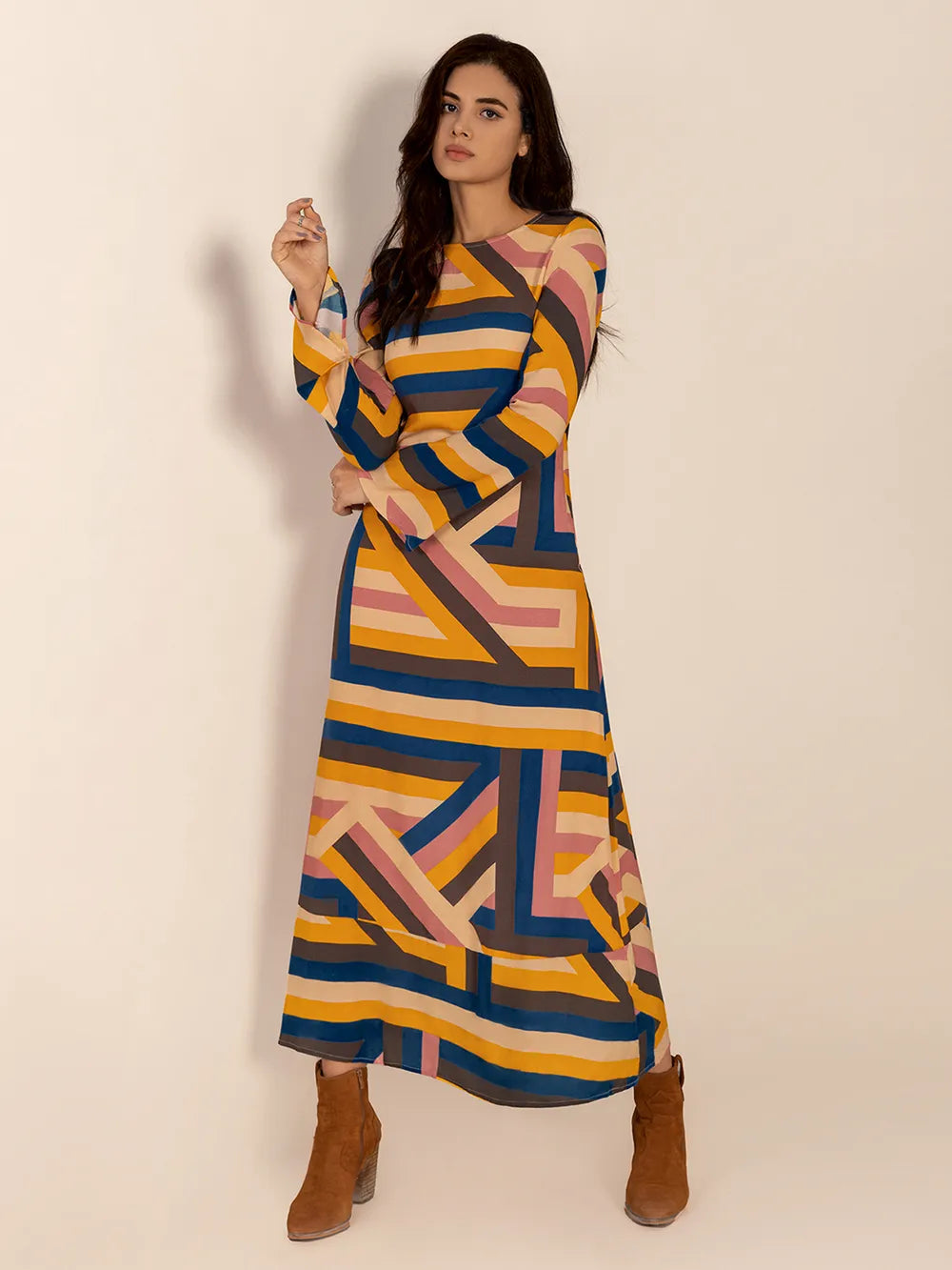 Contrast Round Neck Flare Sleeve Midi Dress - Grace Beauty H&C