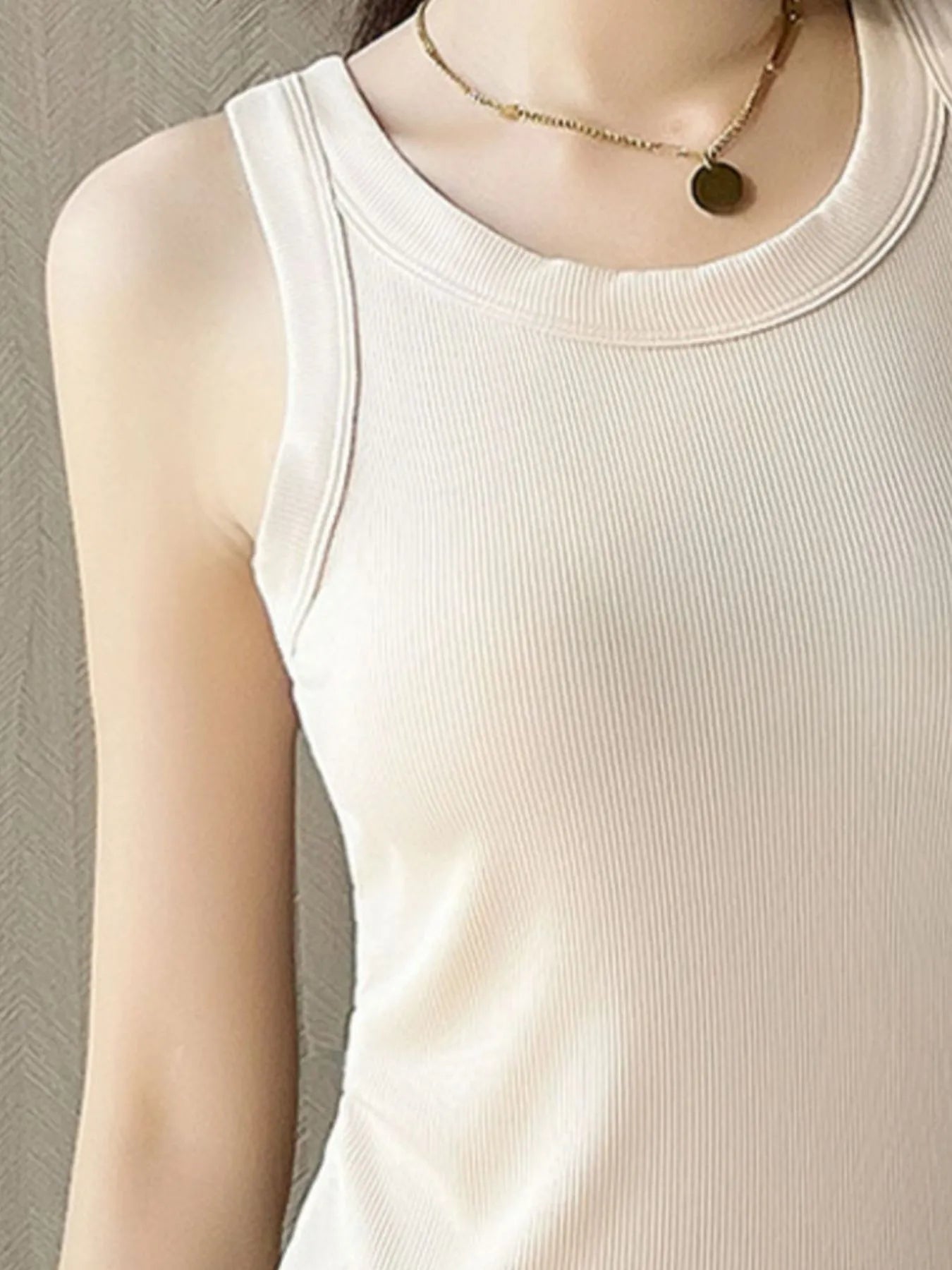 Scoop Neck Tank Top - Grace Beauty H&C