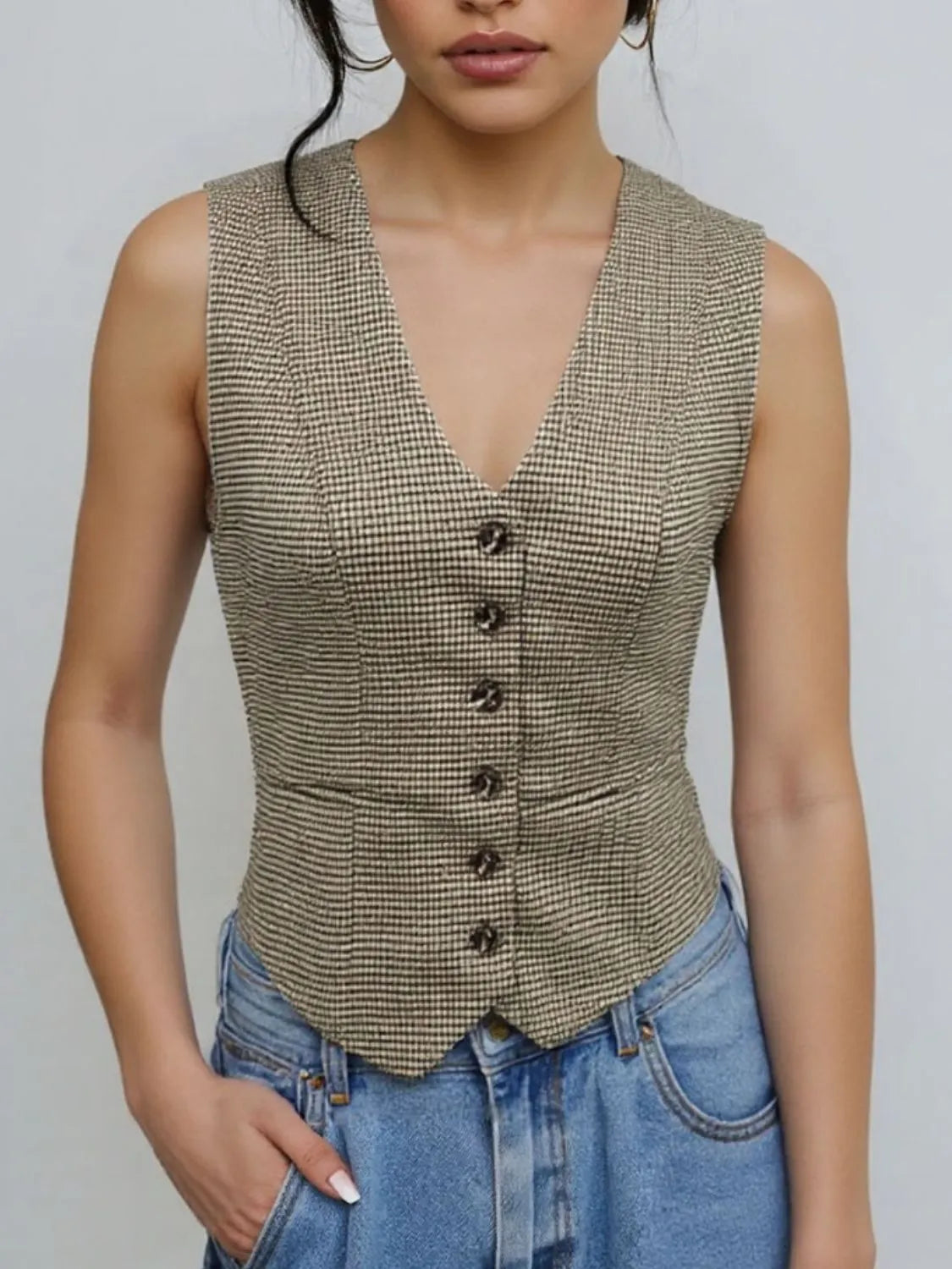 Plaid Button Down Vest - Grace Beauty H&C 