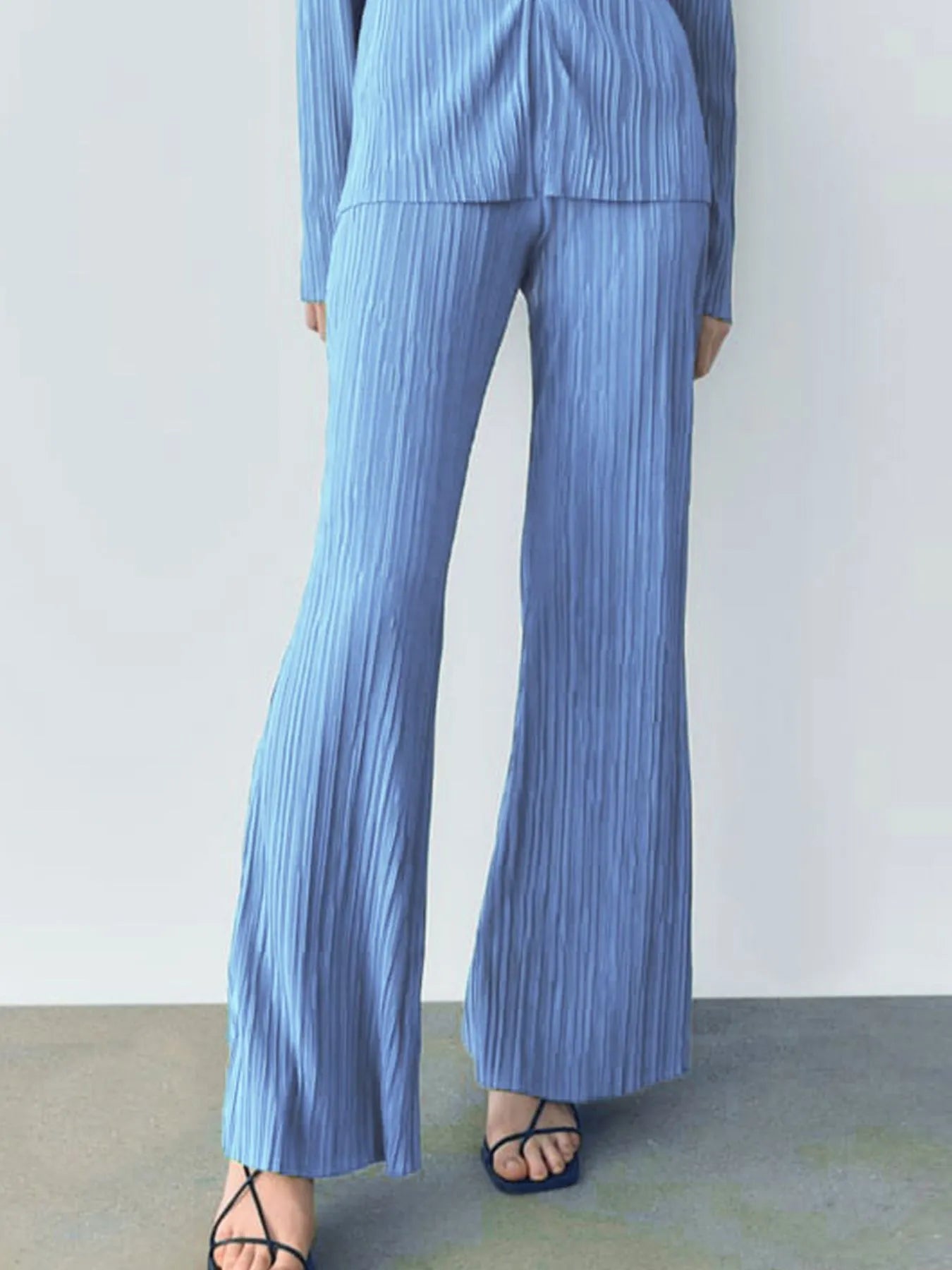 Texture Long Sleeve Top and Pants Lounge Set - Grace Beauty H&C 
