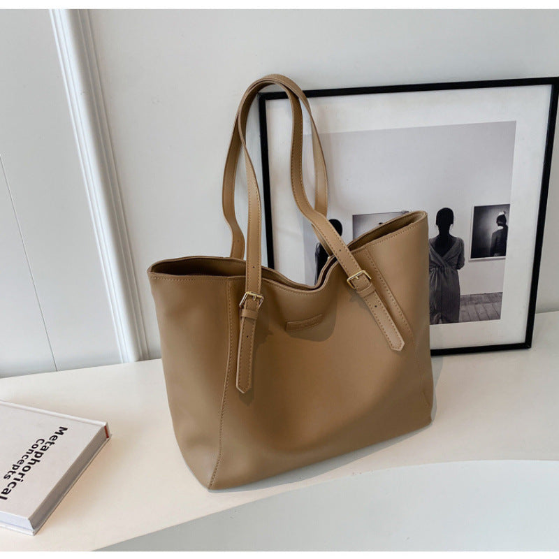 Large Capacity Women's All-match Simple Class Commuter Shoulder Bag - Grace Beauty H&C 