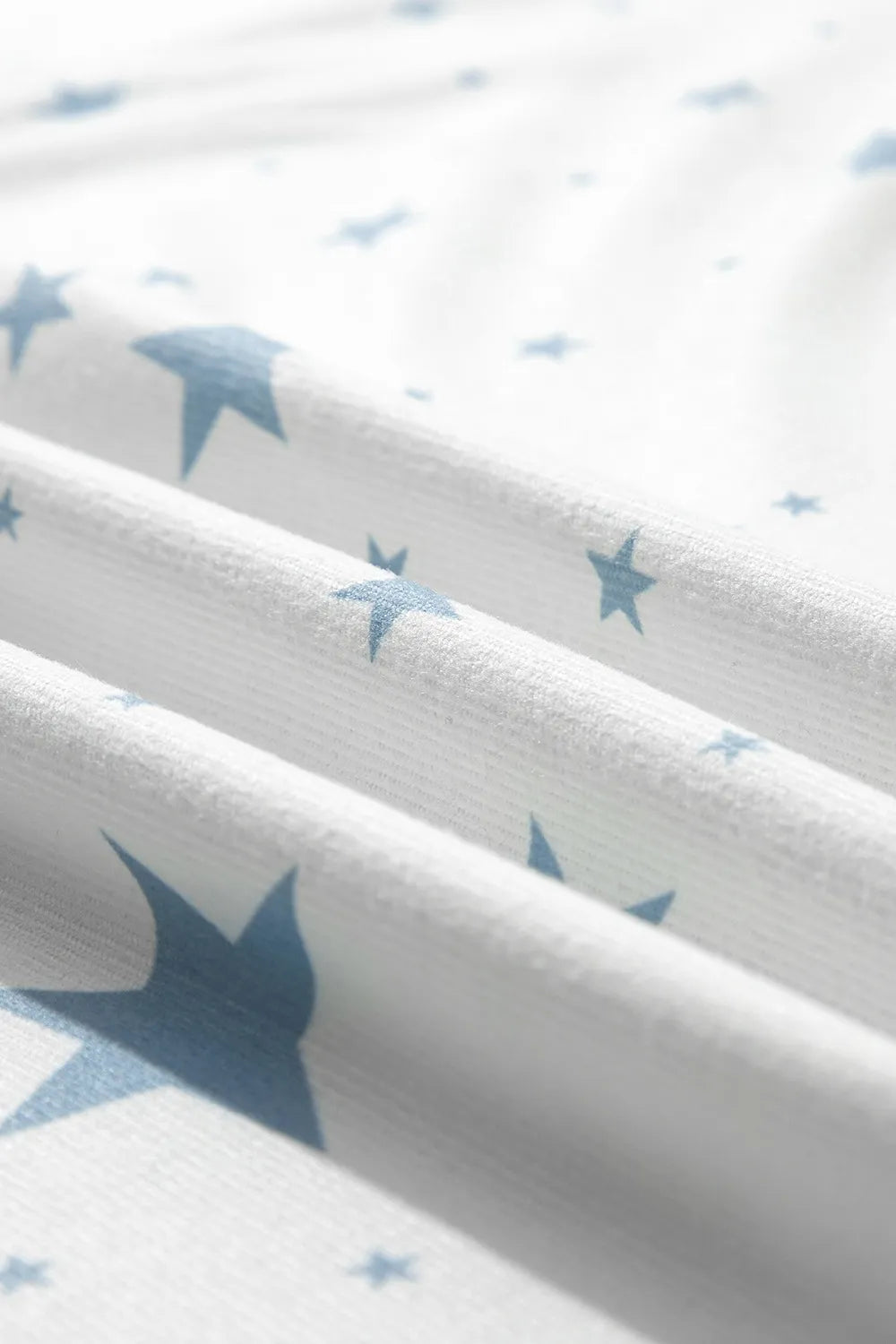 Stars Print Drop Shoulder Oversized T Shirt with Slits - Grace Beauty H&C 