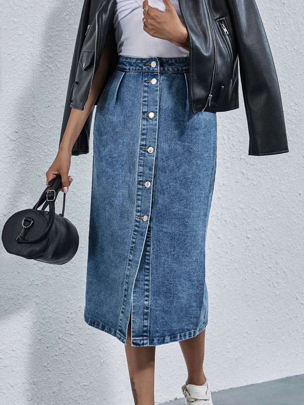 Buttoned Denim Skirt with Pockets – Classic A-Line Jean Skirt - Grace Beauty H&C 