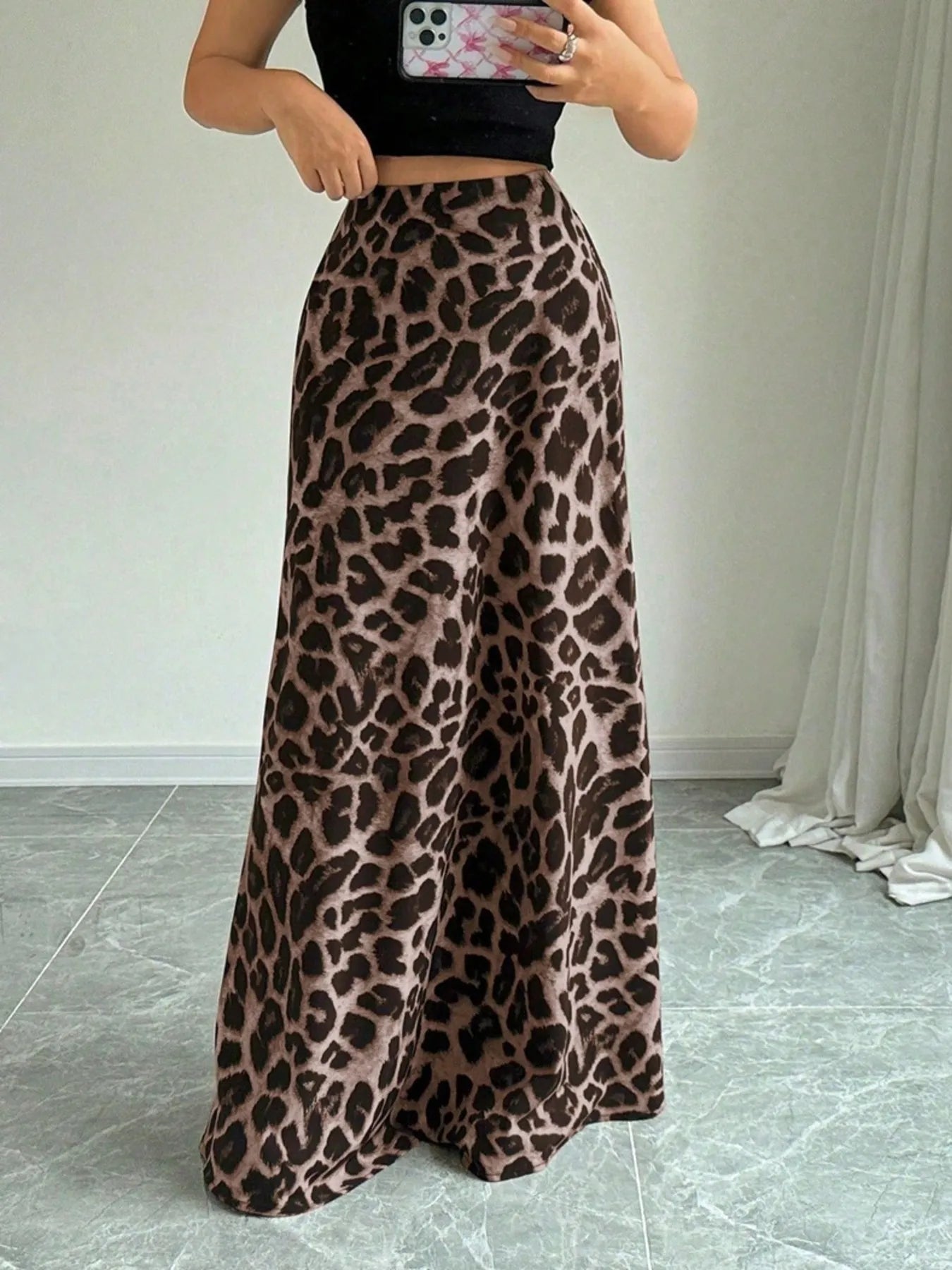 Leopard Print High-Waisted Maxi Skirt - Grace Beauty H&C 
