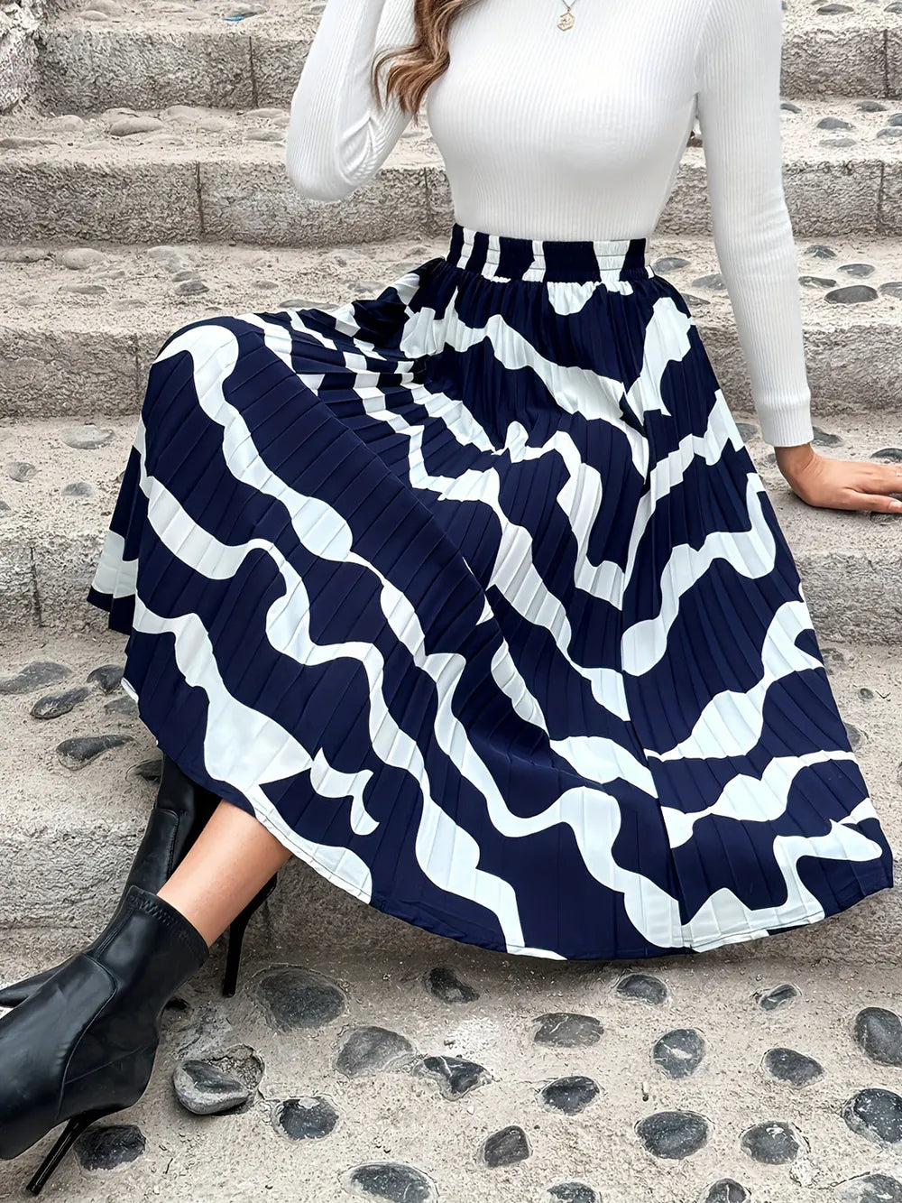 Pleated Printed Elastic Waist Skirt - Grace Beauty H&C 