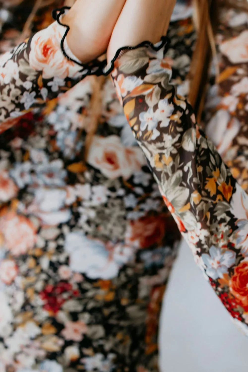 Printed Long Sleeve Midi Slim Dress - Grace Beauty H&C 