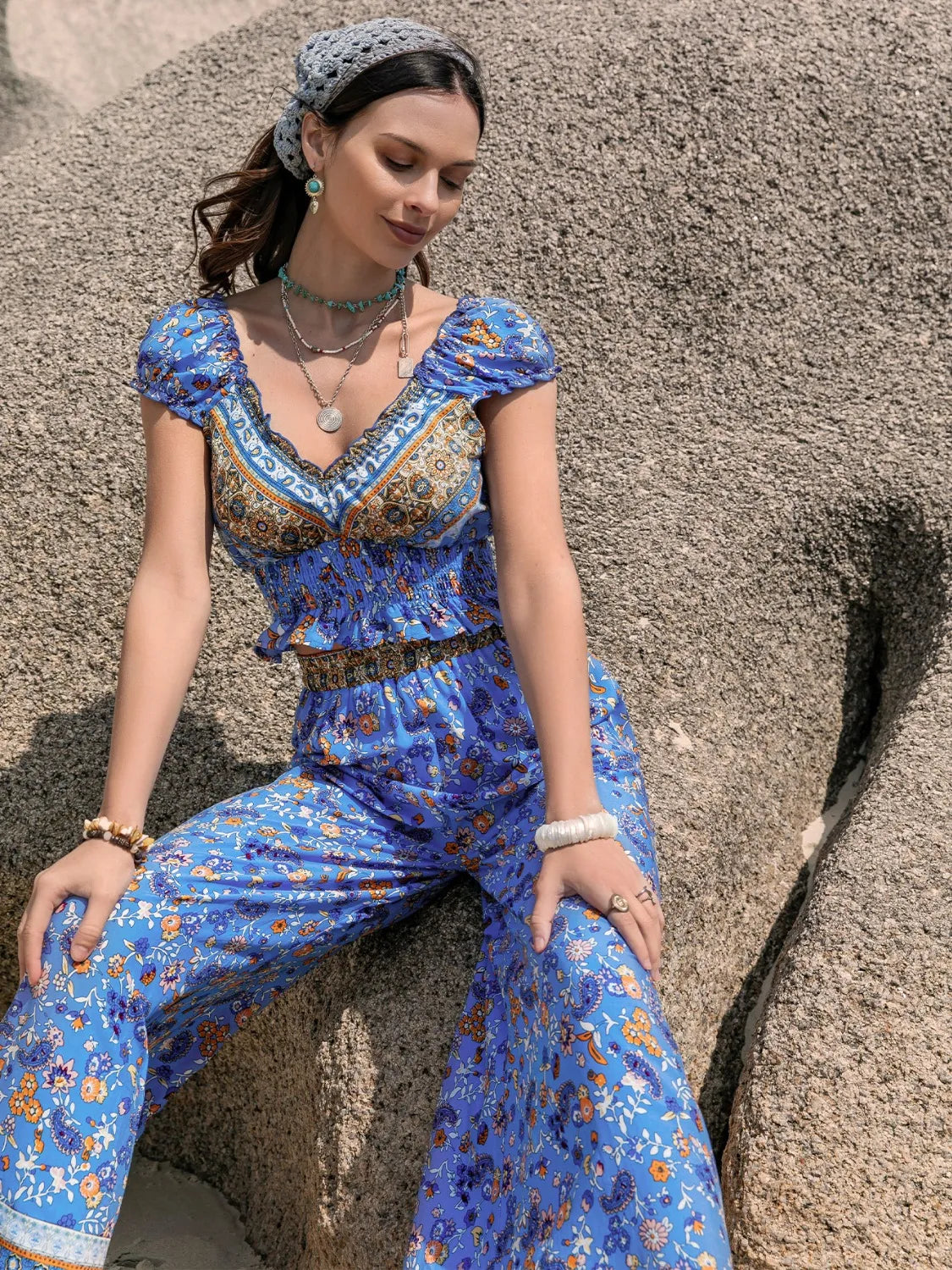 Printed V-Neck Top and Pants Set - Grace Beauty H&C 
