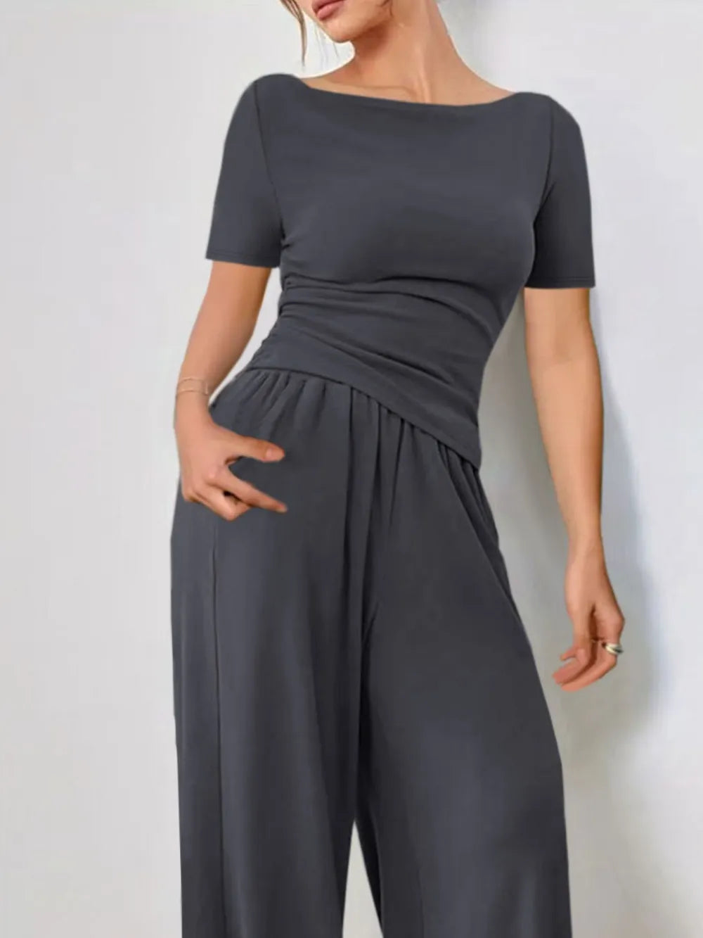 Round Neck Short Sleeve T-Shirt and Pants Set - Grace Beauty H&C 