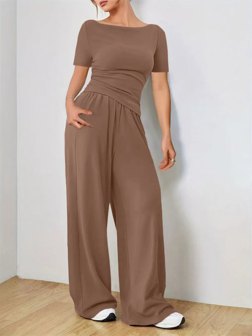 Round Neck Short Sleeve T-Shirt and Pants Set - Grace Beauty H&C 