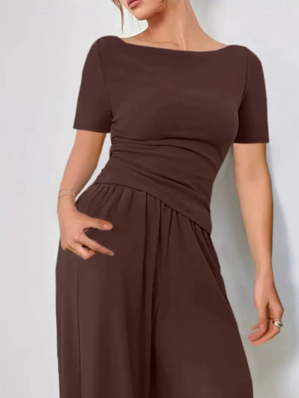 Round Neck Short Sleeve T-Shirt and Pants Set - Grace Beauty H&C 