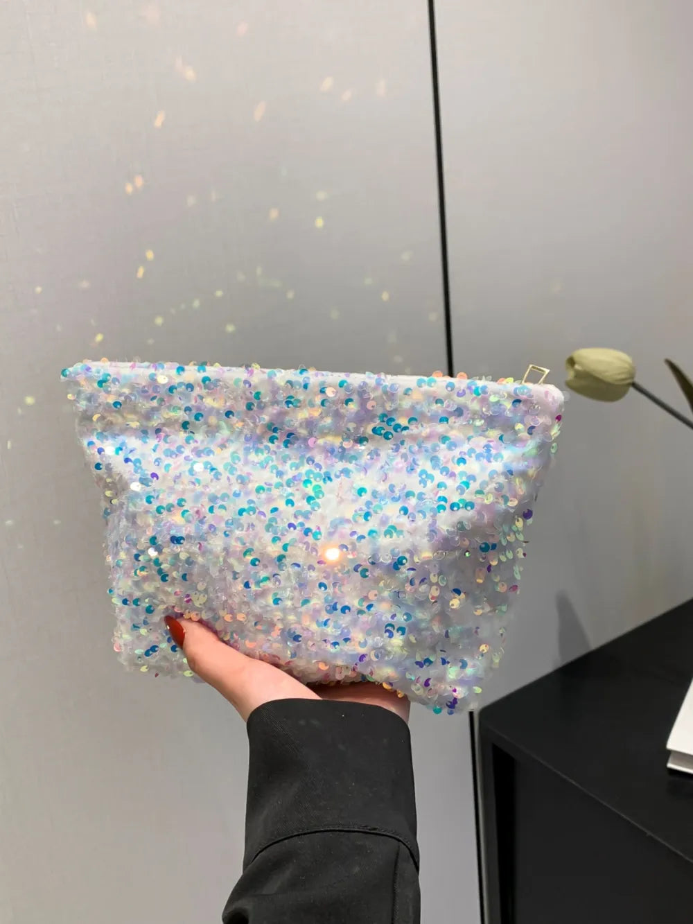 Sequin Clutch with Zipper - Grace Beauty H&C 