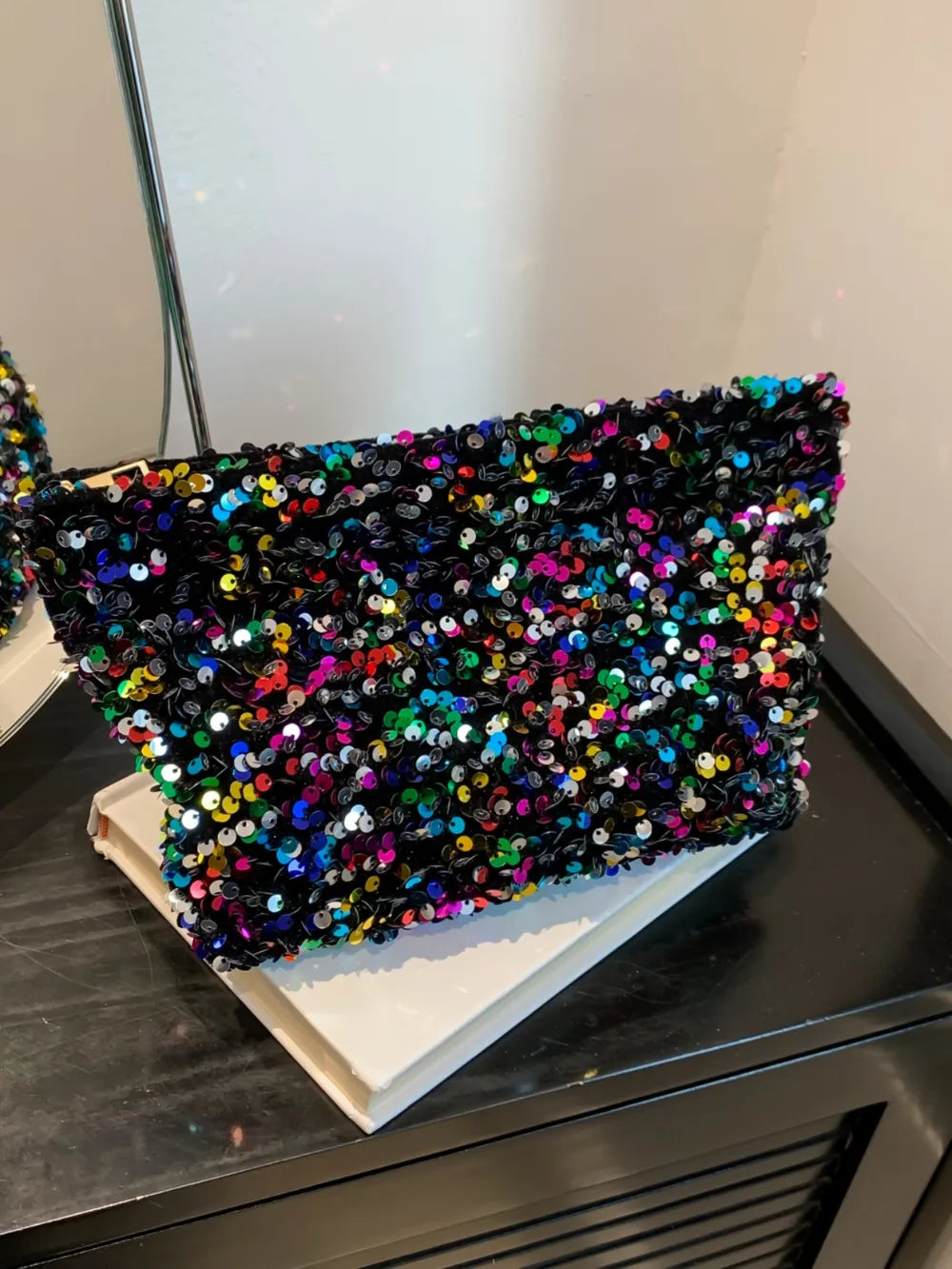Sequin Clutch with Zipper - Grace Beauty H&C 