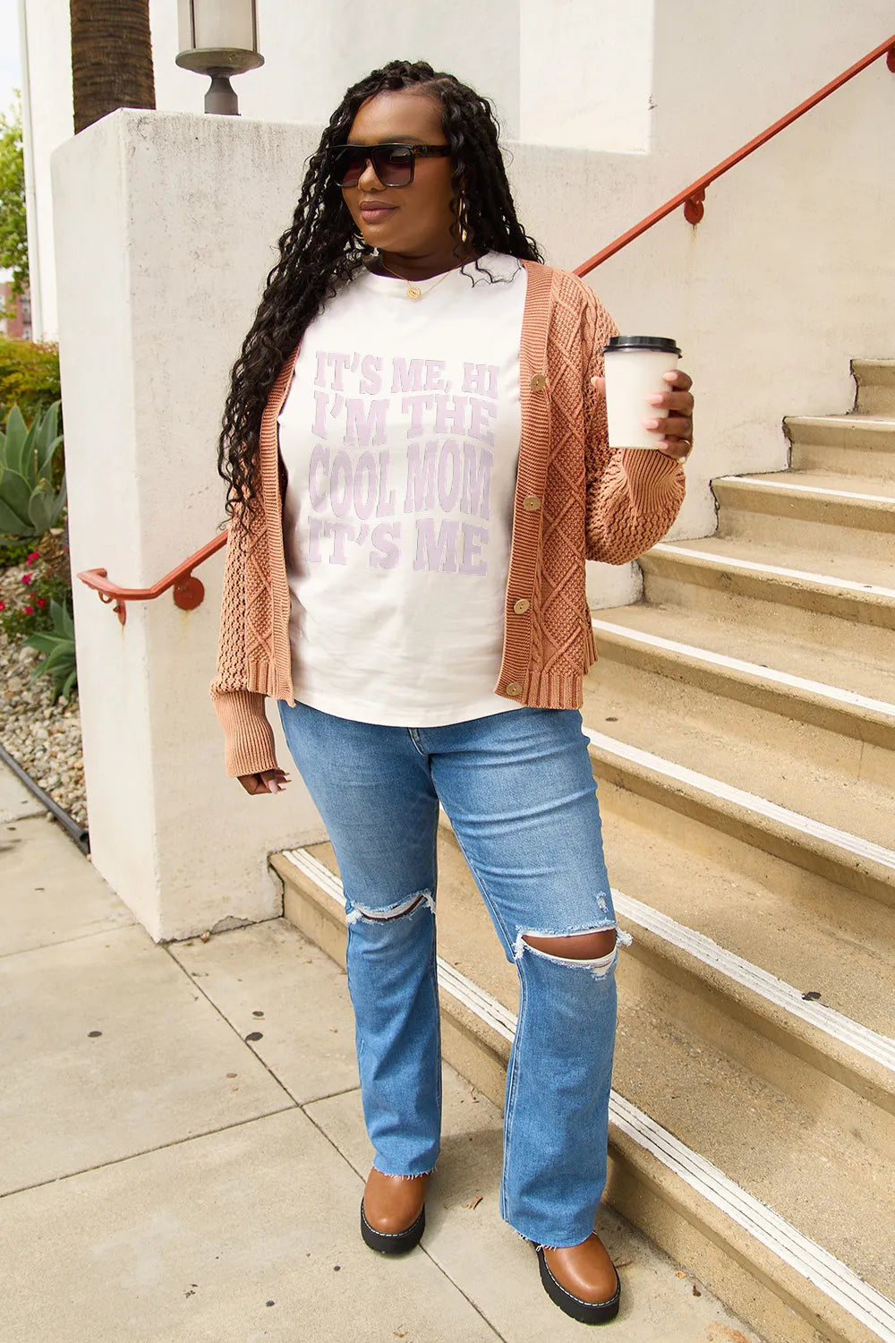 Simply Love Full Size IT'S ME,HI I'M THE COOL MOM IT'S ME Round Neck T-Shirt - Grace Beauty H&C 