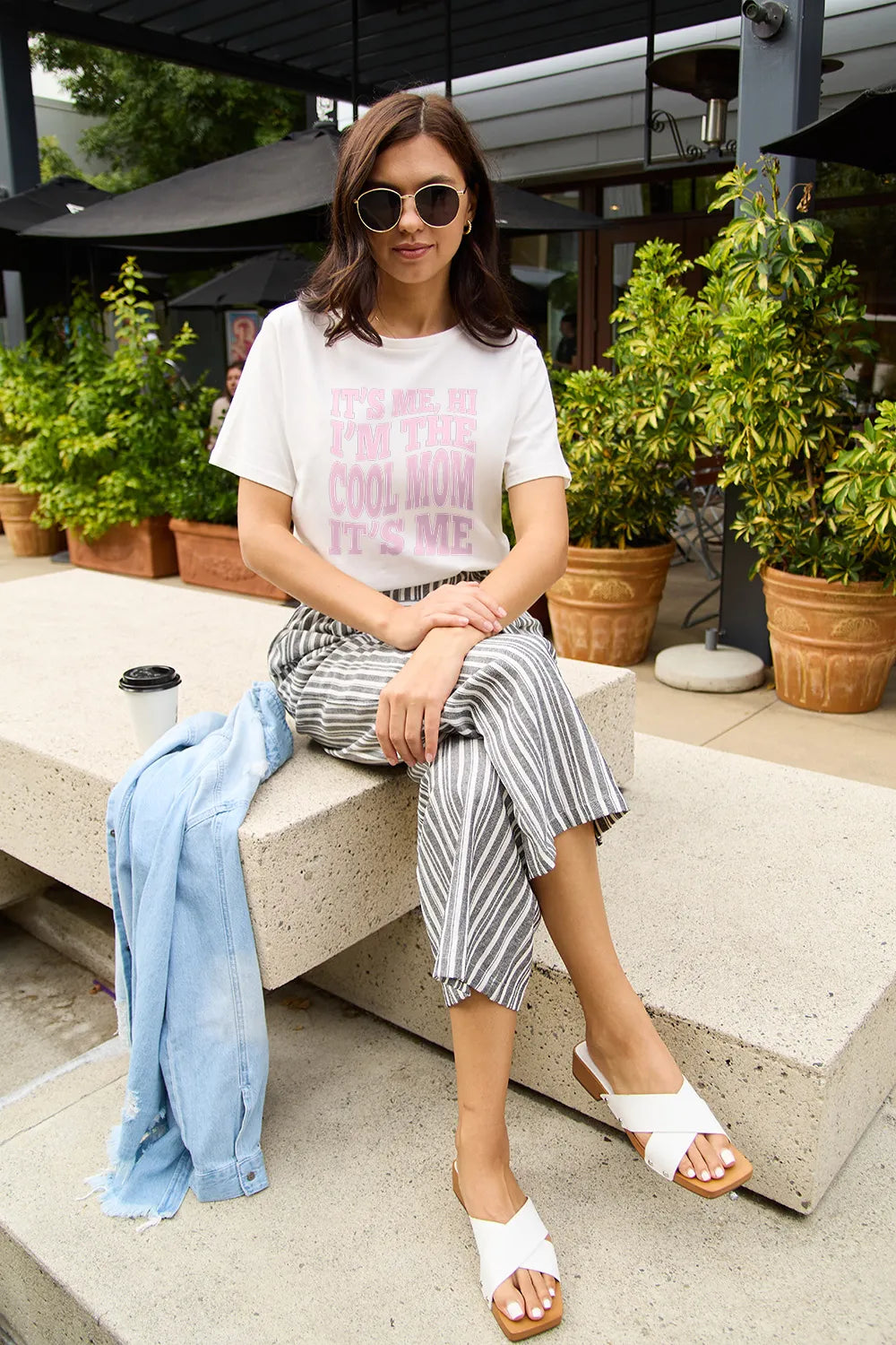 Simply Love Full Size IT'S ME,HI I'M THE COOL MOM IT'S ME Round Neck T-Shirt - Grace Beauty H&C 