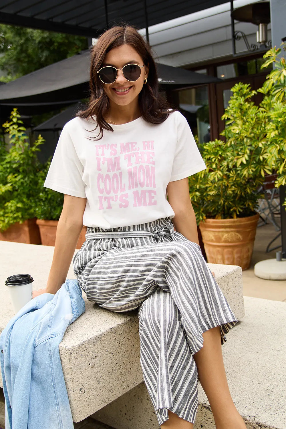 Simply Love Full Size IT'S ME,HI I'M THE COOL MOM IT'S ME Round Neck T-Shirt - Grace Beauty H&C 