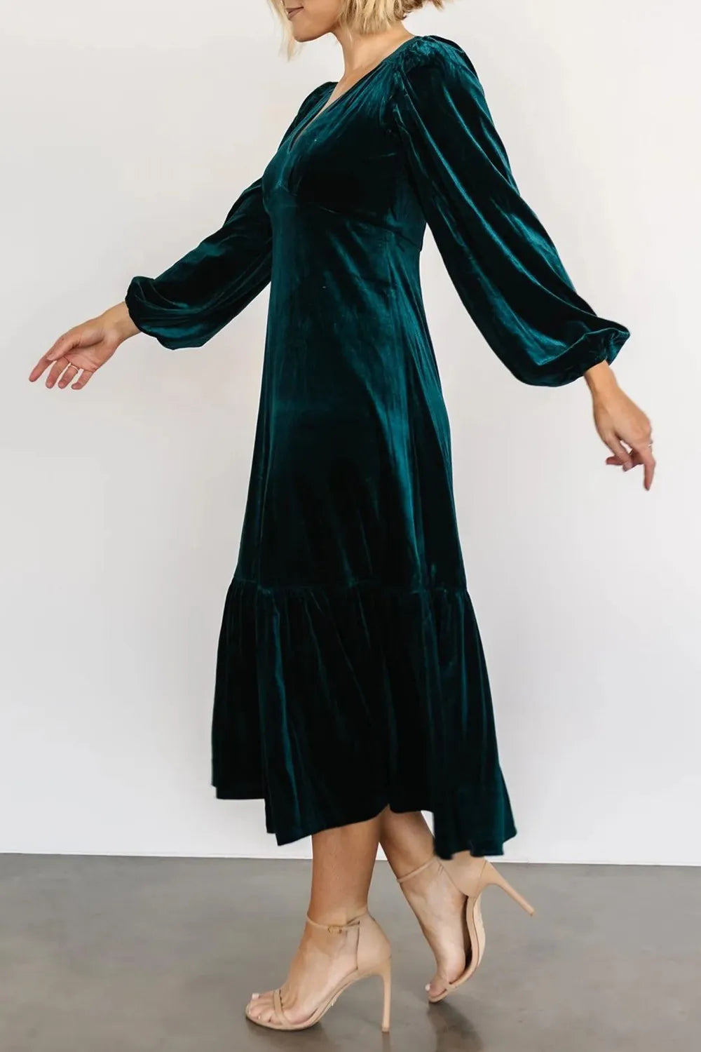 V-Neck Long Sleeve Midi Velvet Dress - Grace Beauty H&C 