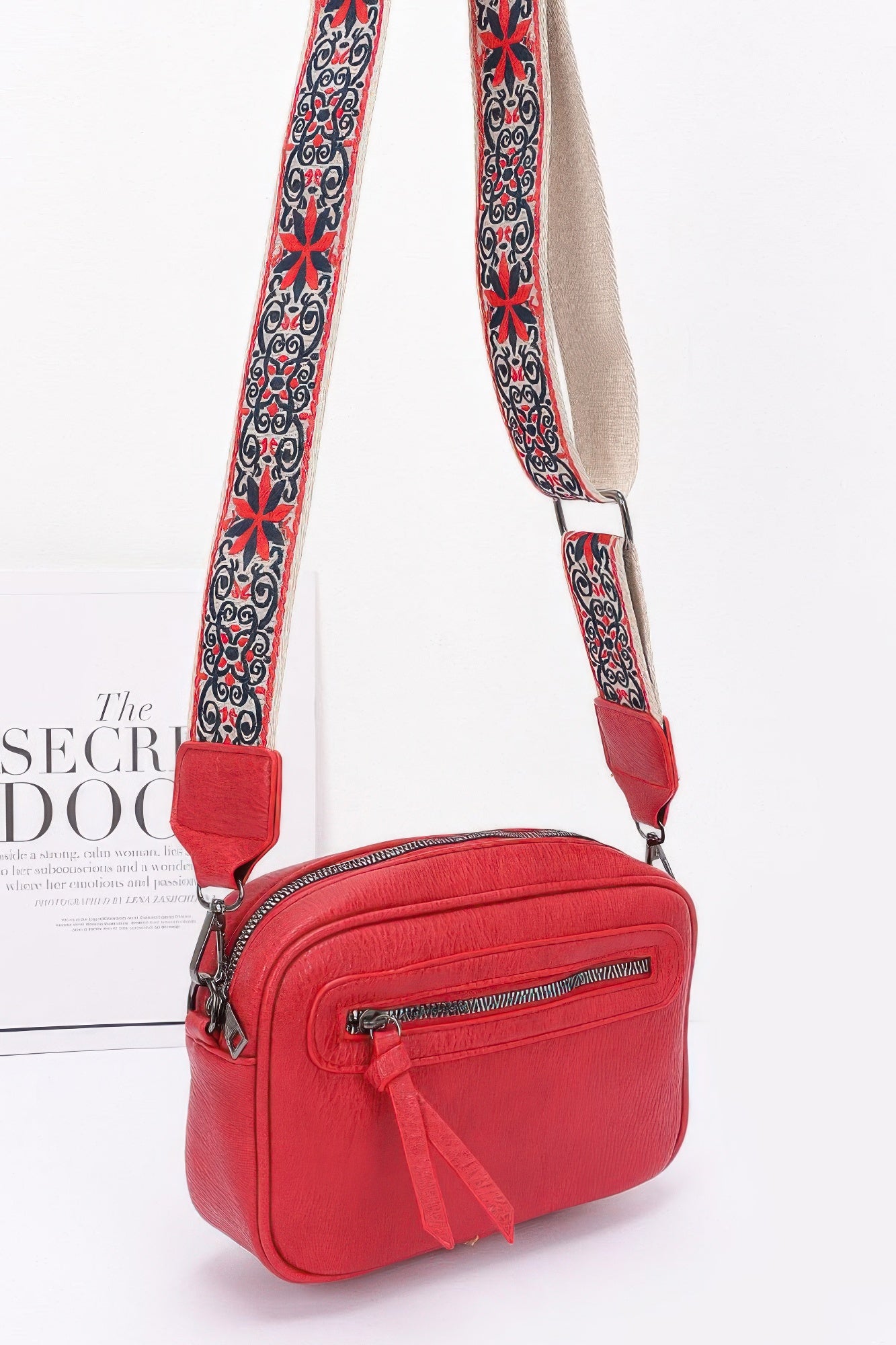 Faux Leather Camera Bag W/multi Color Strap - Grace Beauty H&C 
