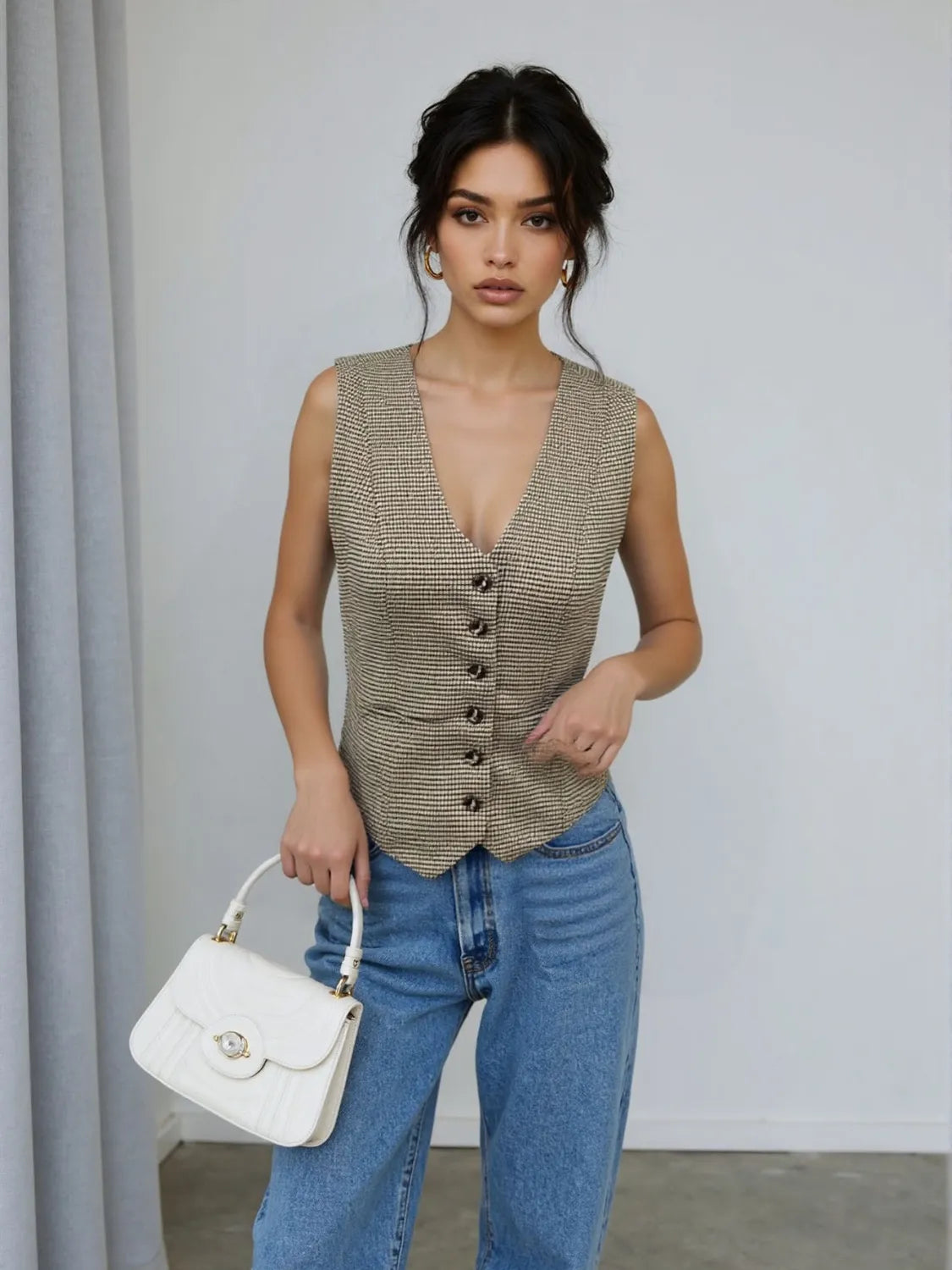 Plaid Button Down Vest - Grace Beauty H&C 