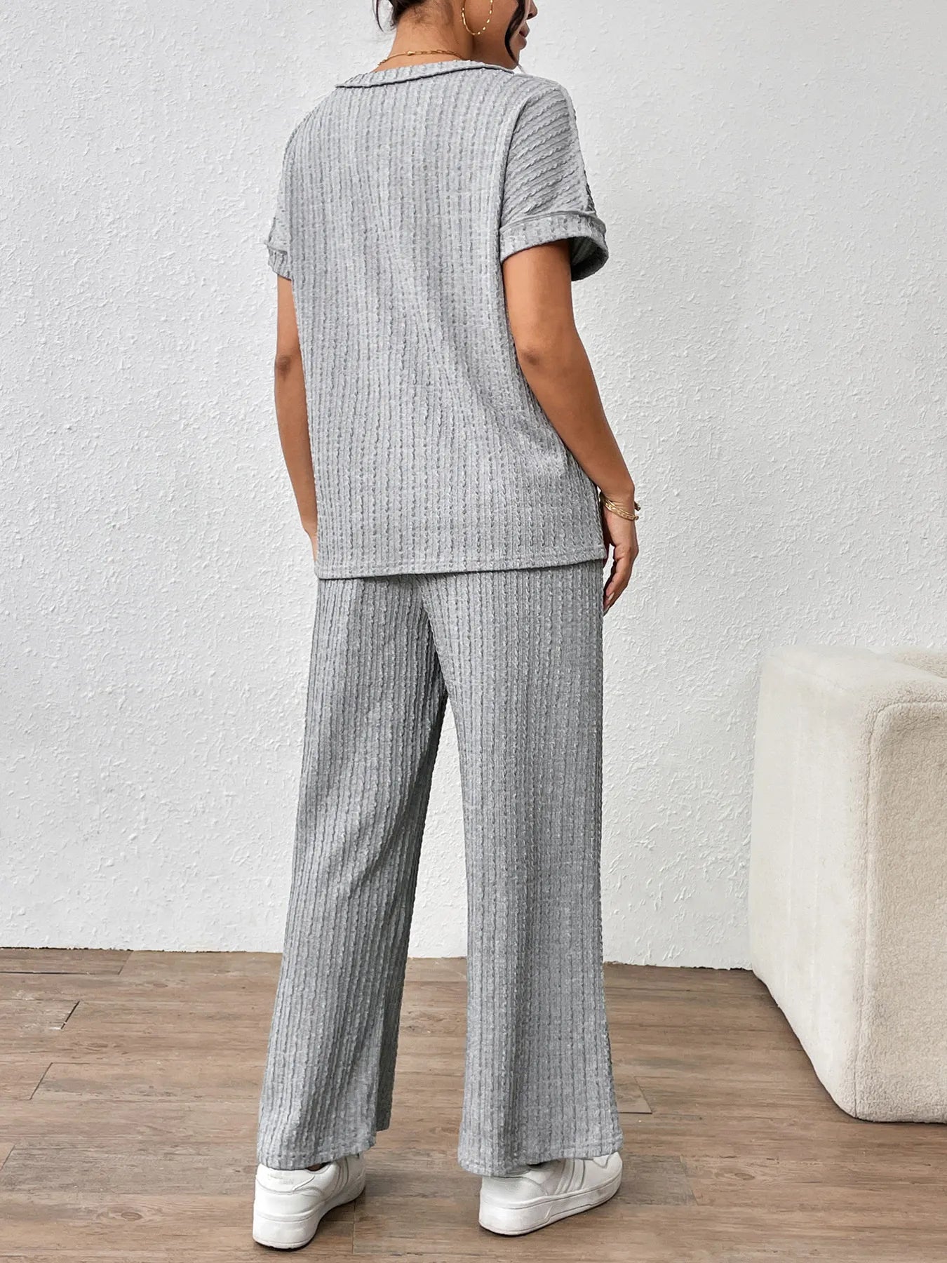 Round Neck Short Sleeve Top and Pants Set - Grace Beauty H&C 